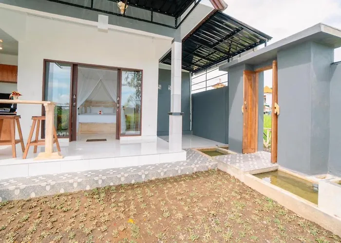 Putra House